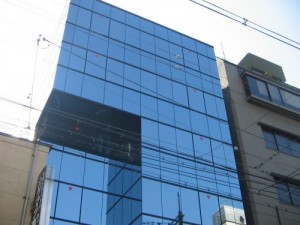 ちょっとお茶を飲む感じでお店に来て下さい。
